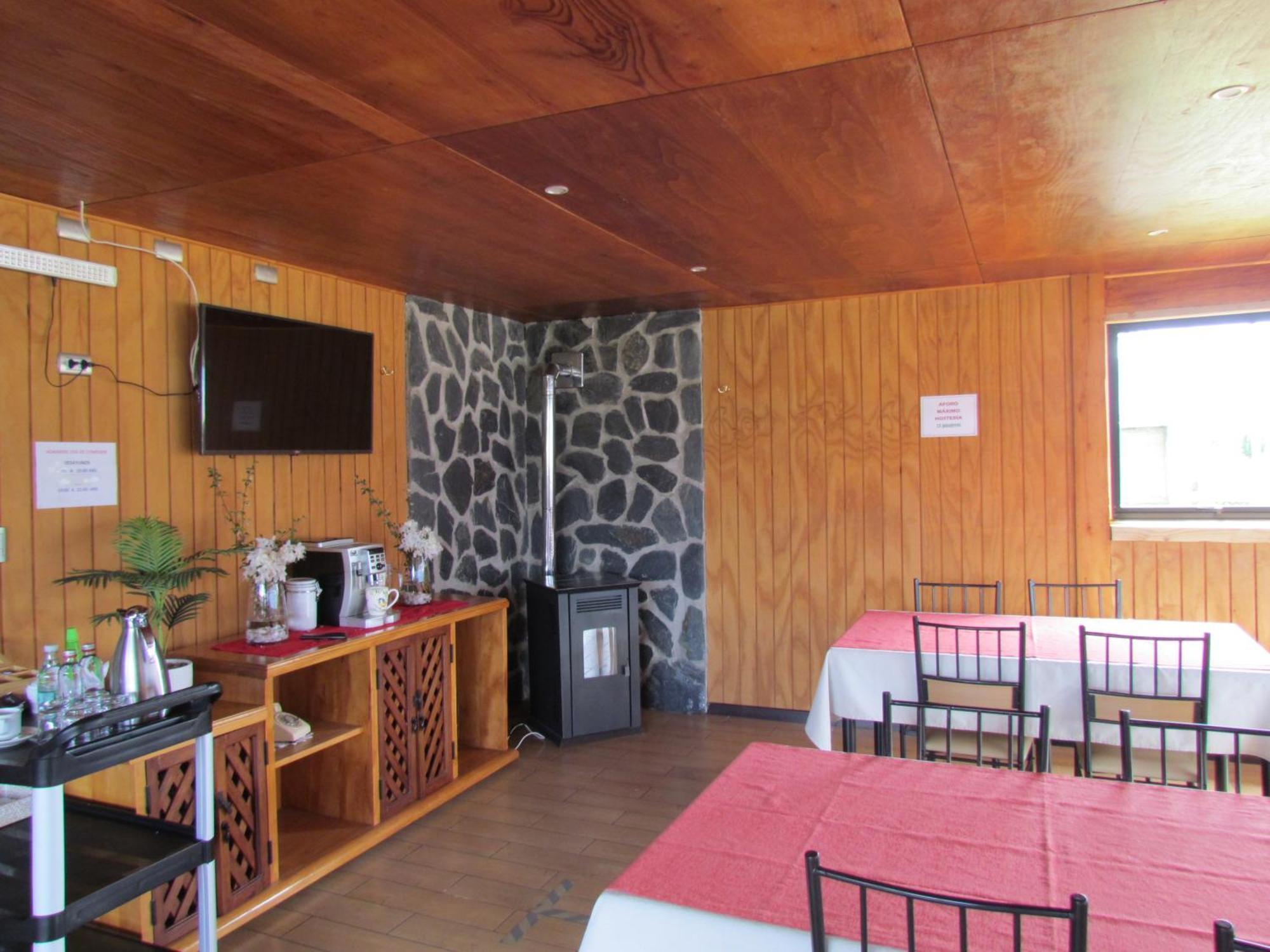Hosteria Antupiren Hornopiren Buitenkant foto