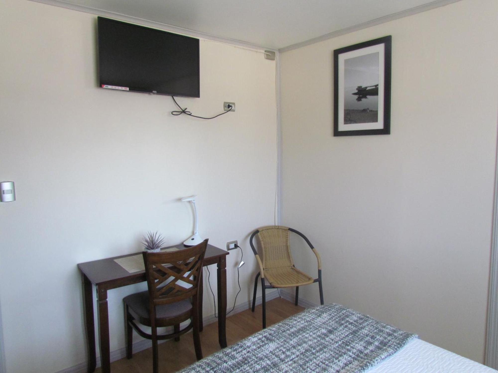 Hosteria Antupiren Hornopiren Buitenkant foto