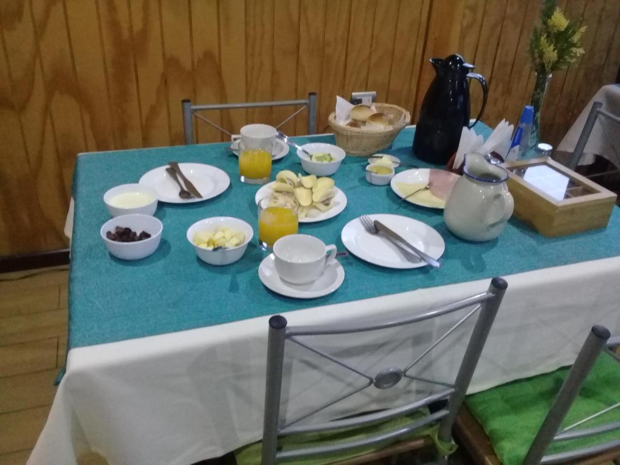 Hosteria Antupiren Hornopiren Buitenkant foto